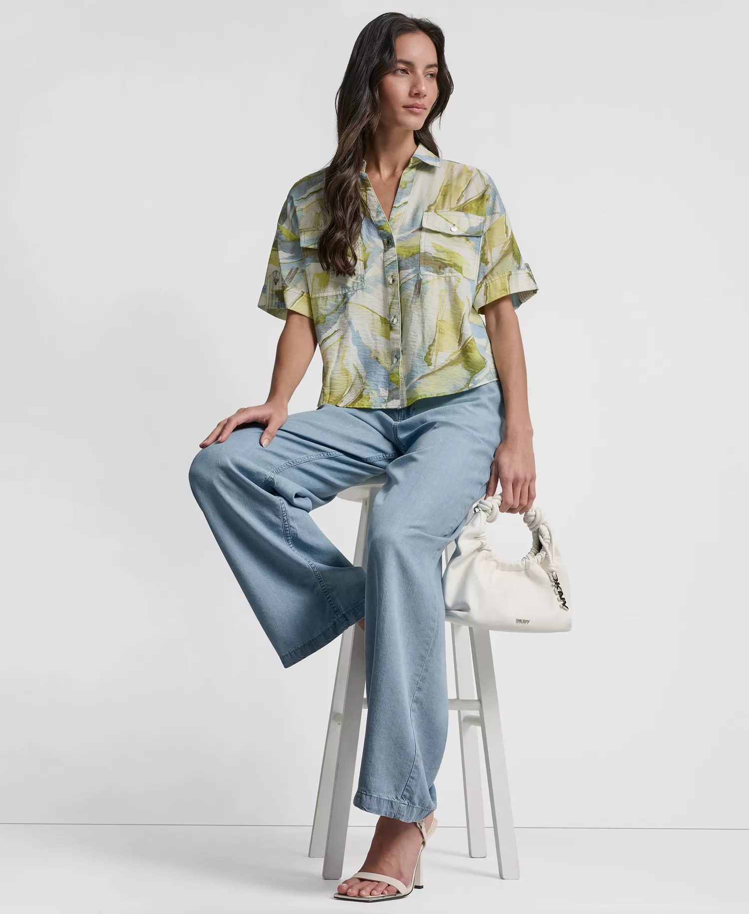 Women's Roll-Tab Sleeves Collar Neck Top - March Watercolor - L
