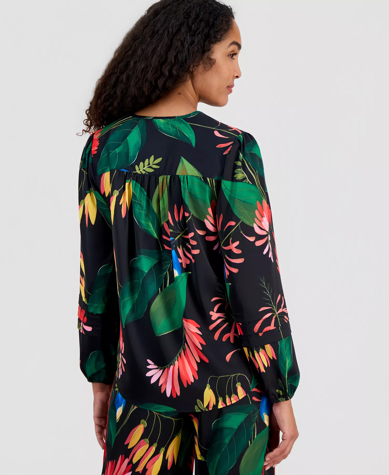 Women's Floral-Print Split-Neck Piping Blouse - Tropical Wonder Print - L