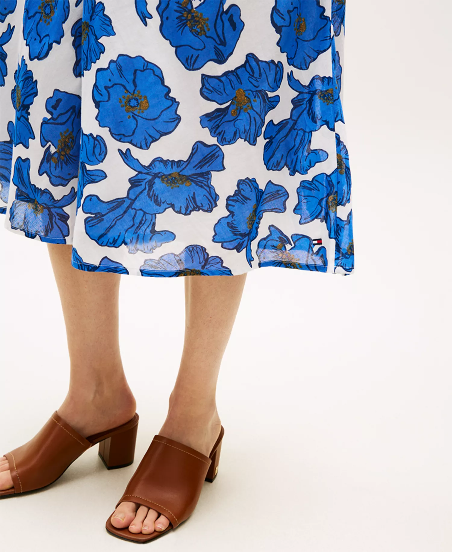 Women's Cambric Printed Pull-On Skirt - White/Blue - L