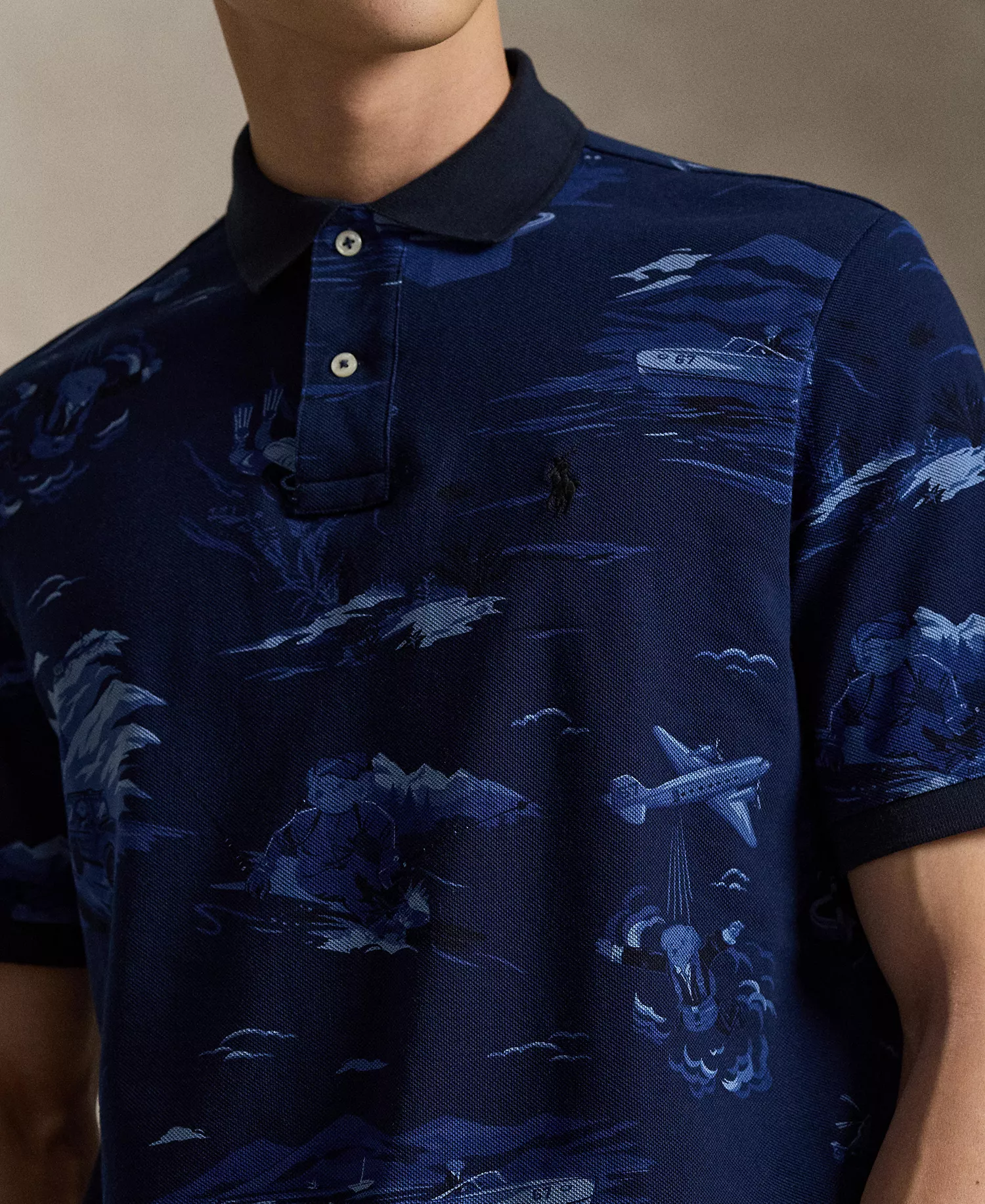 Men's Short-Sleeve Animated Mesh Shirt - Spy Bear - 2XL