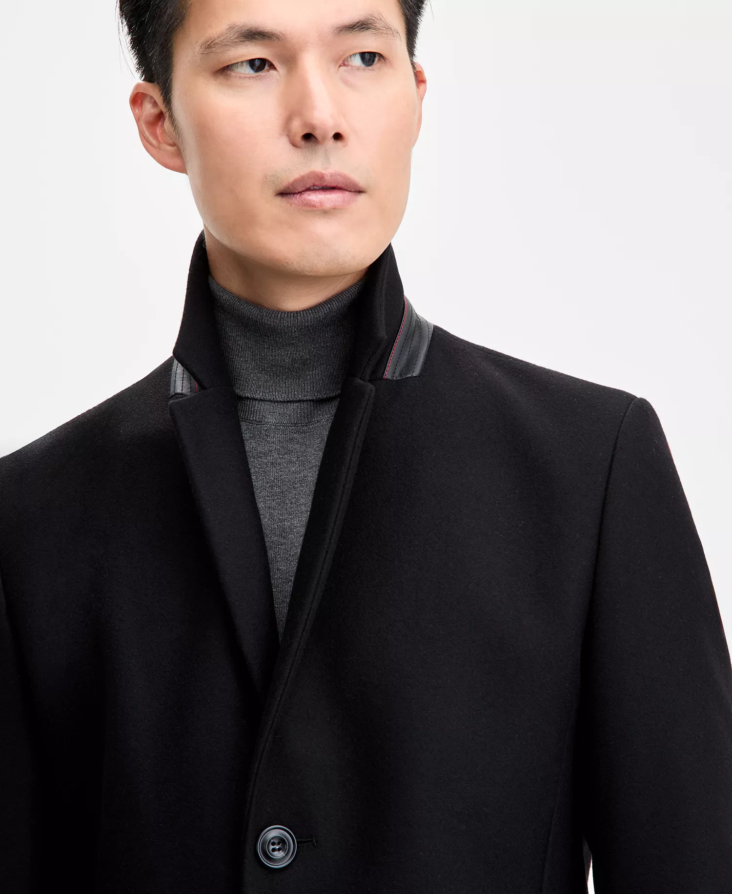 Men's Slim-Fit Wool Cashmere Overcoat - Black - 40L