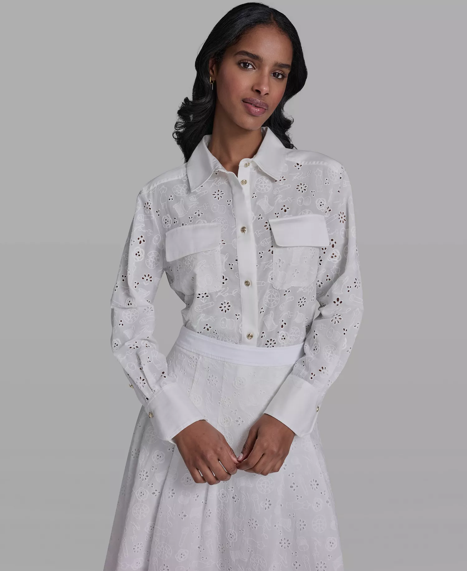 Women's Collared Eyelet Long-Sleeve Blouse - Soft White - L
