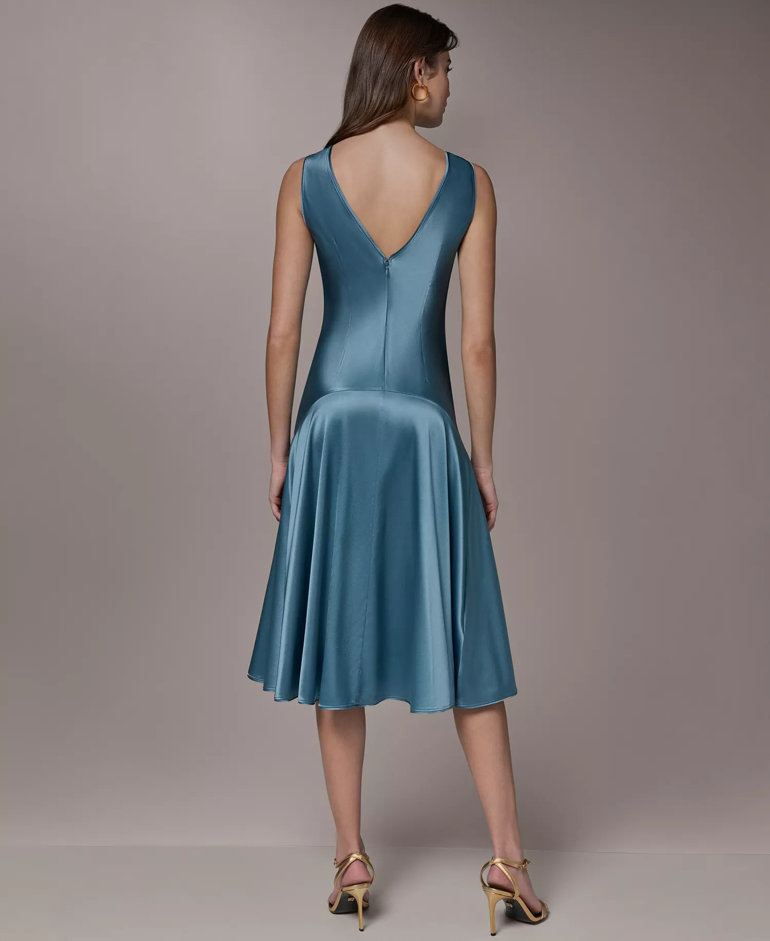 Women's Silk Sleeveless Boat Neck Midi Dress - Washed Indigo - 10